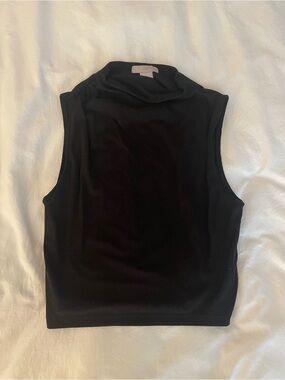 HM Mockneck Tank top